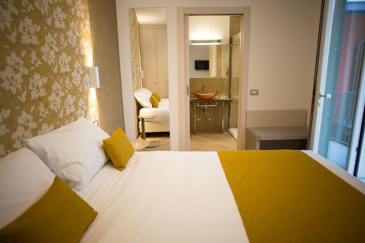 Hotel Ponti Angera Bagian luar foto