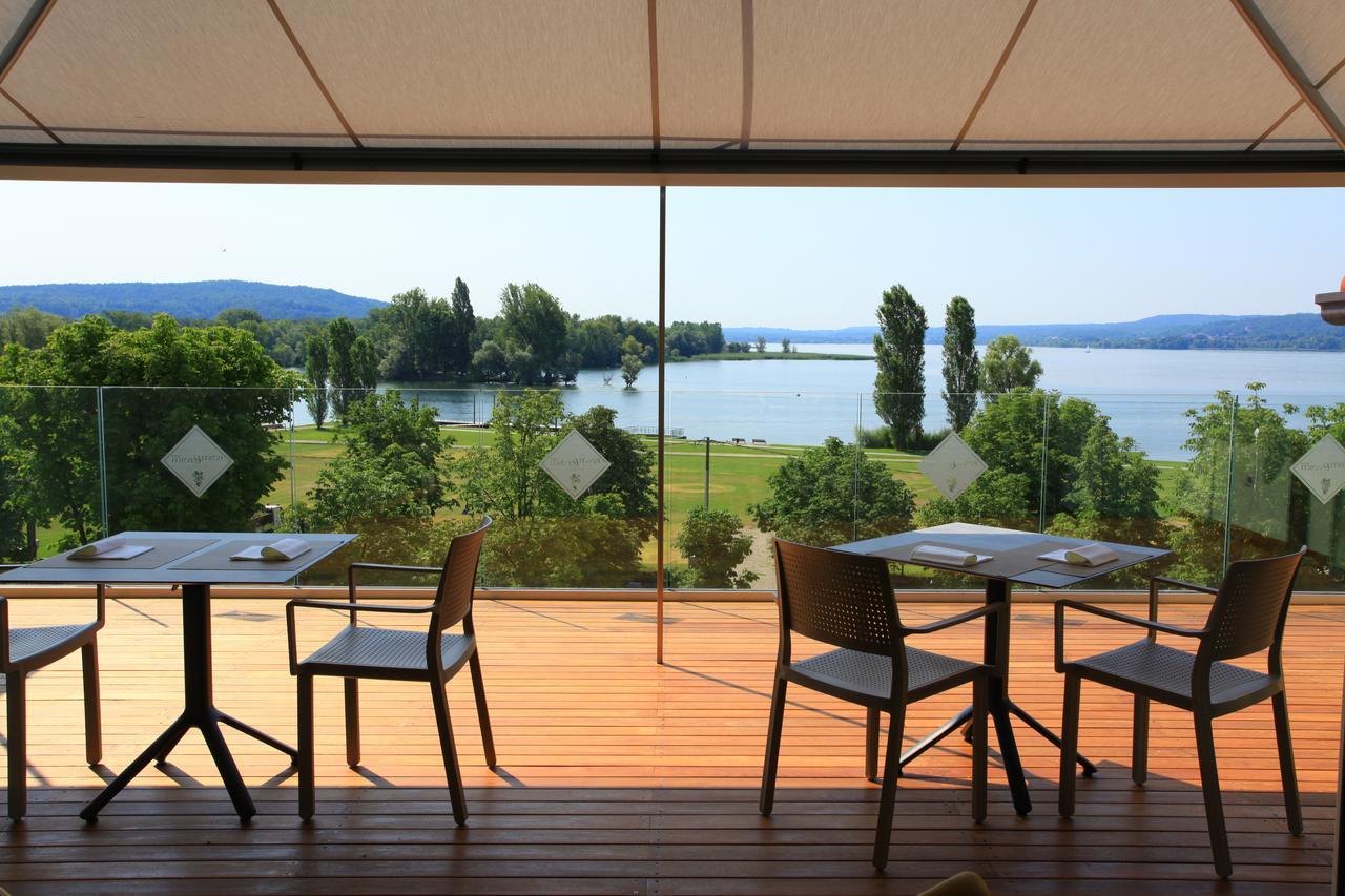 Hotel Ponti Angera Bagian luar foto
